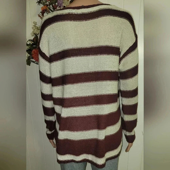 Quinn sweatshirt - Picture 2 of 3